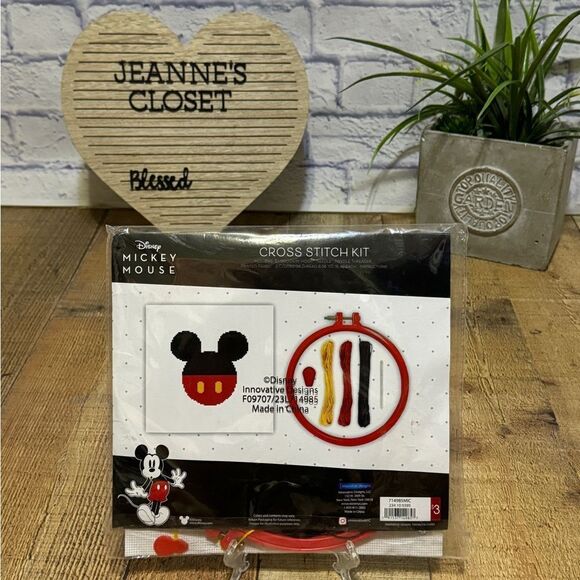 Disney Mickey Mouse Counted Cross Stitch Kit, Thread Hoop Needle Fabric Threader - Picture 4 of 4